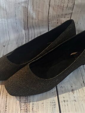 Aerosoles Heel Rest Classic Black Tweed Women's Pumps Low Heel Size 10